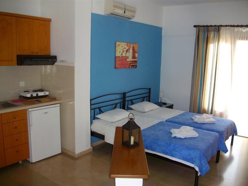 Pella House Hotel Pefkochori Exterior photo